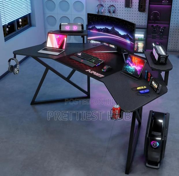 Extra Large 180cm Office/Studio/Gaming Desk · Photo 3