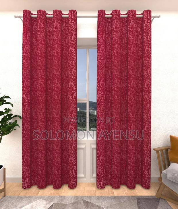 Quality Window Fashion Available in Different Colours · Photo 1