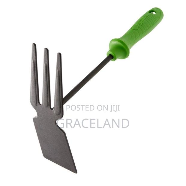 This Is Original Garden Hand Fork Size-150x200mm · Photo 1