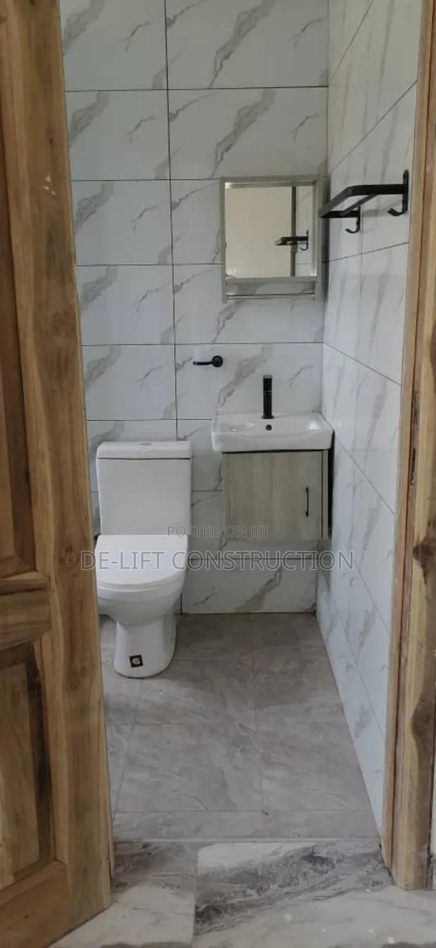 Are You Looking for a Professional Plumber · Photo 3