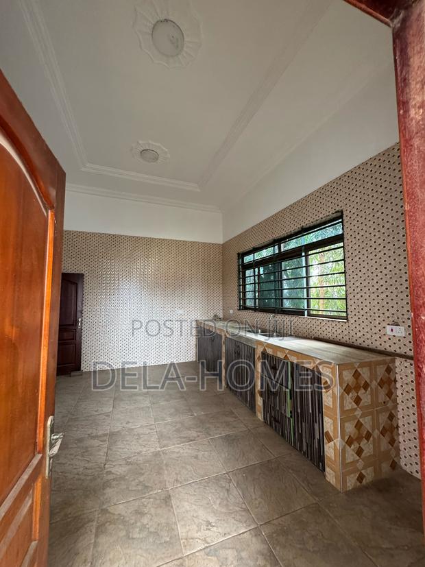 4bdrm Apartment in Adenta, Frafraha for rent · Photo 7