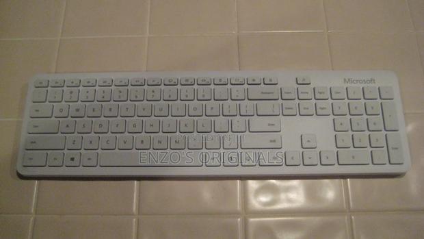 Bluetooth Keyboard Full-size Microsoft Brand · Photo 3
