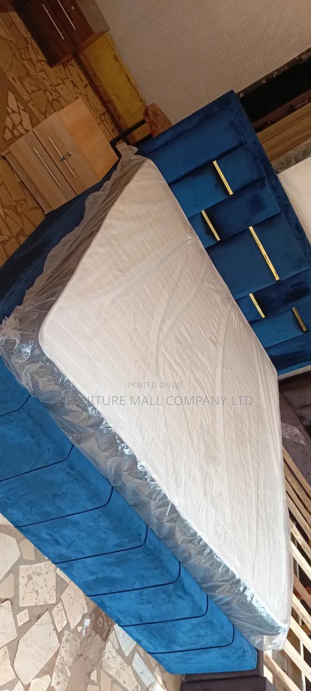 Sweet Canadian 72x75 Queen's Bed With Mattress😍💯 Free Delv · Photo 1