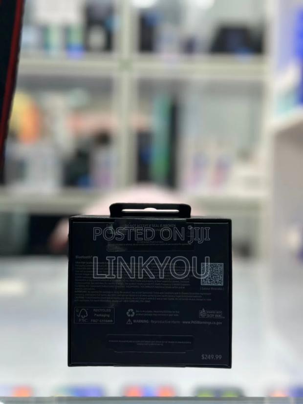 Samsung Galaxy Ear Buds 3 Pro · Photo 2