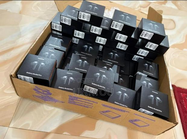 Samsung Galaxy Ear Buds 3 Pro · Photo 4
