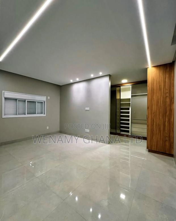 3bdrm House in Accra for sale · Photo 2