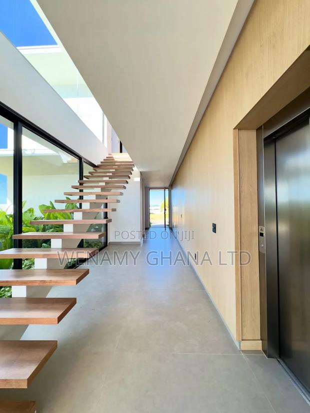 4bdrm House in Accra for sale · Photo 3