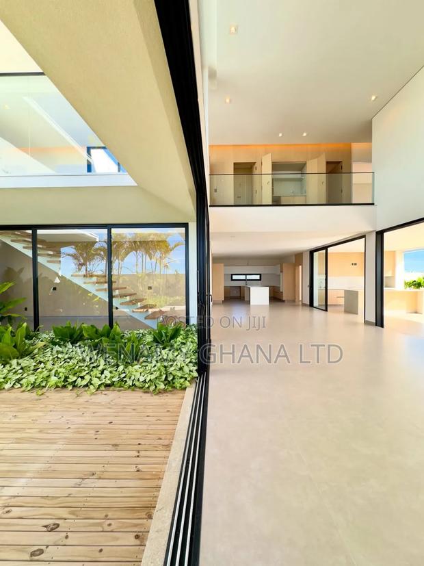 4bdrm House in Accra for sale · Photo 6