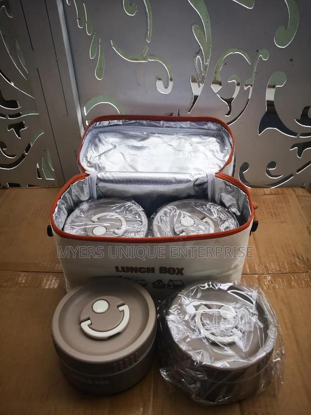 Ideal Lunch Box Set for Any Day · Photo 1
