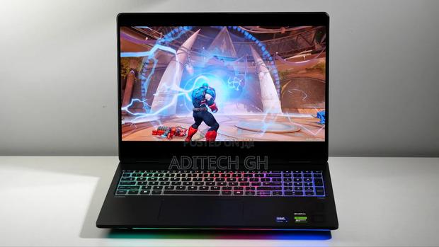 New Laptop HP Omen 16 32GB Intel Core Ultra 9 SSD 2T · Photo 2