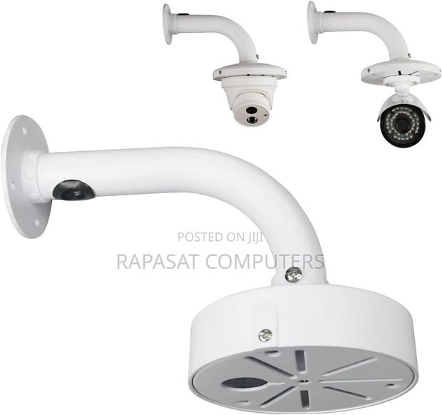 L-Type Dome Camera Universal Wall Mount Bracket · Photo 1