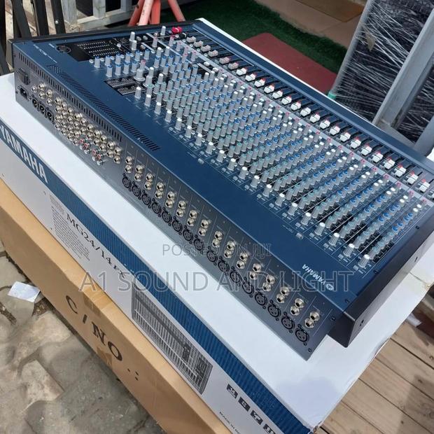 Yamaha [Mg24/14fx] Mixer · Photo 2