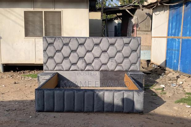 Queen Size Bed Frame With Two Sides Drawers · Photo 1
