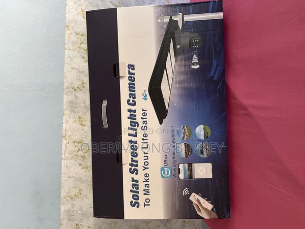 4g Solar Light With Camera Ubox 4g Sim Universal · Photo 3
