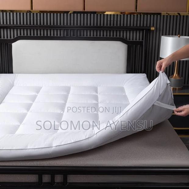 Universal Fit Mattress Toppers for Comfort · Photo 1