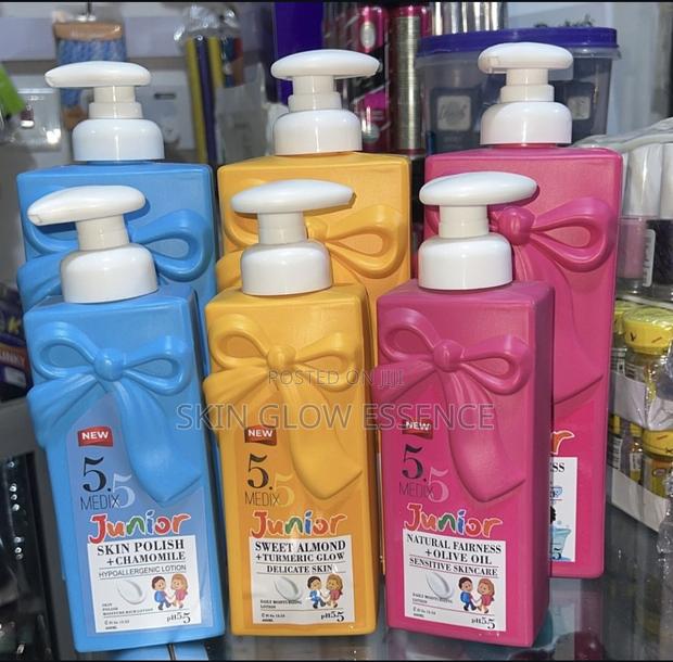 Medix 5.5 Junior Lotion And Shower Gel · Photo 1