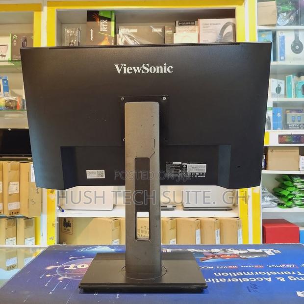Viewsonic 24” Usb C Ips Display Ultra Wide Monitor · Photo 3