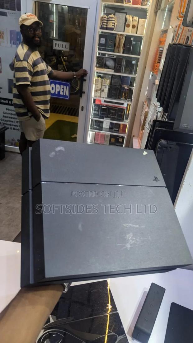 Sony Ps4 Standard Jailbreak With Fc25, Gta ,Call Of Duty Etc · Photo 2