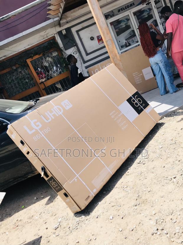 Premium 86 Inch Led Ut8000 Lg Uhd Ultra 2025 Tv · Photo 1