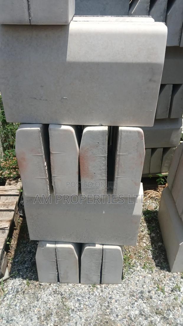 Garden Curbs for Sale · Photo 2