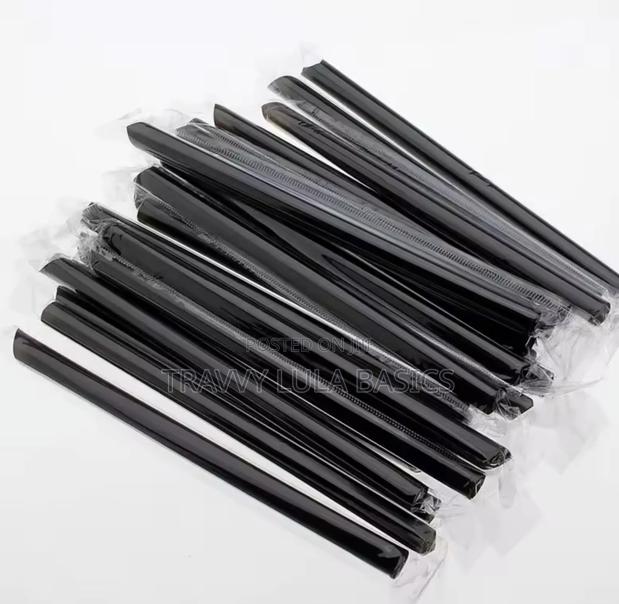 Black Hollow Straws Jumbo · Photo 1
