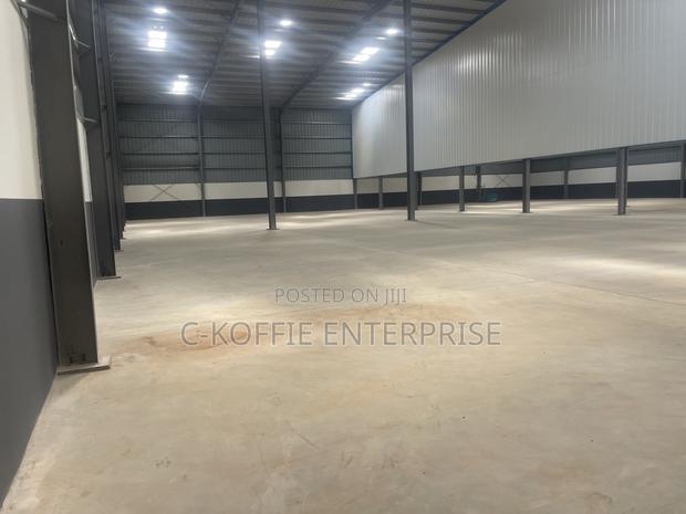 830 SQM Warehouse at Spintex for Rent · Photo 2