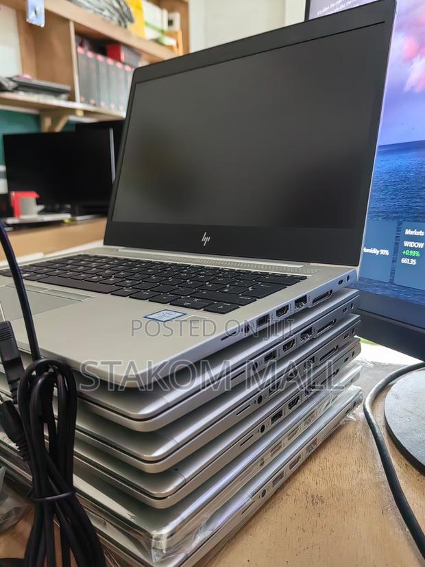 New Laptop HP 8GB Intel Core i5 SSD 256GB · Photo 4