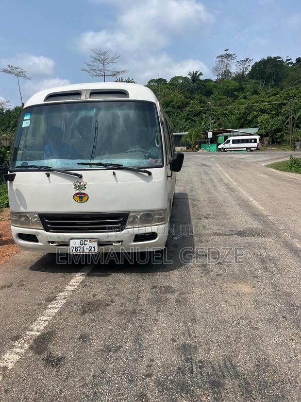 Coaster for Rent - 30 Seater · Photo 1