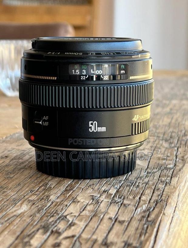 Canon 50mm F1.4 · Photo 1
