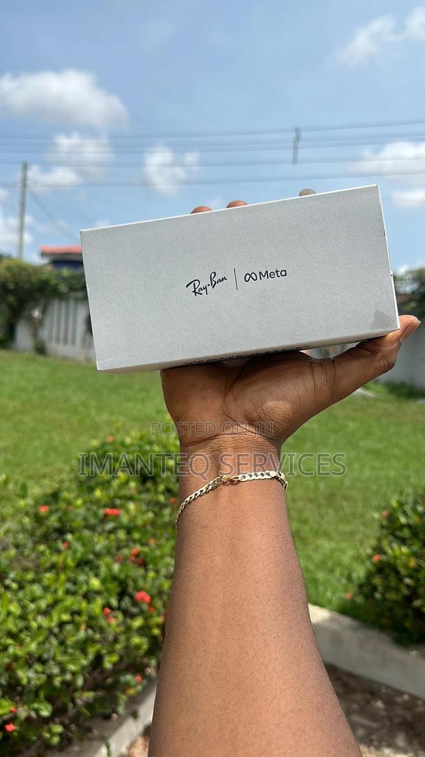 Brand New Meta Rayban Wayfarer · Photo 2