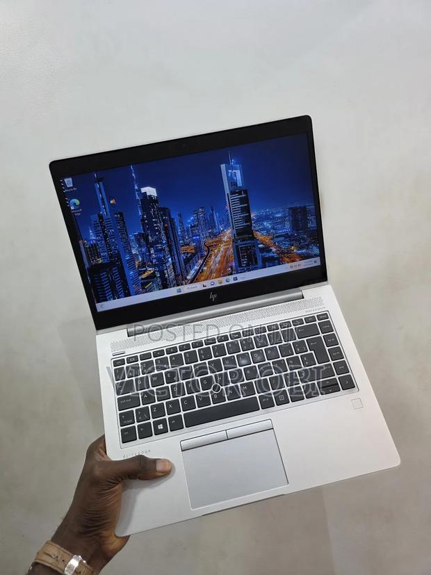 Laptop HP EliteBook 745 G6 8GB AMD Ryzen 5 SSD 512GB · Photo 1