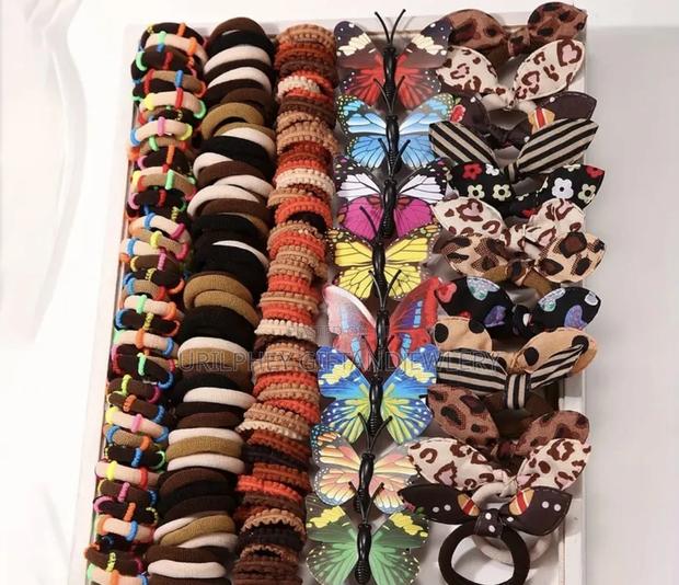 Baby Girl Hair Accessories · Photo 1