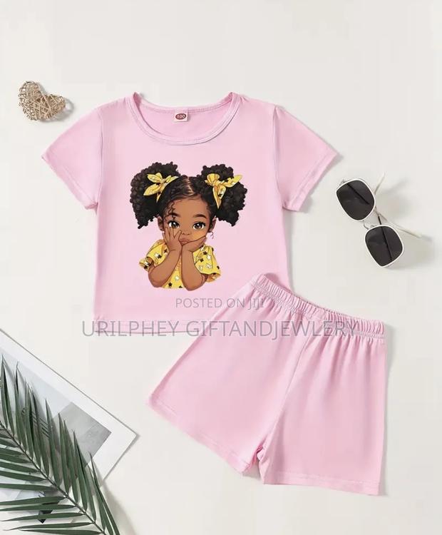 Baby Girl Outfit · Photo 1