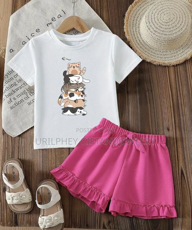 Baby Girl Outfit · Photo 2