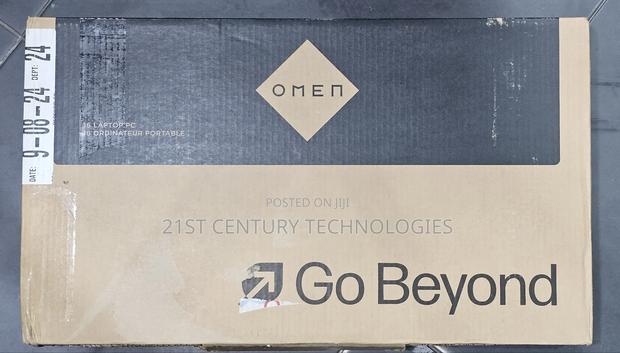 New Laptop HP Omen 16 32GB Intel Core i7 SSD 1T · Photo 2