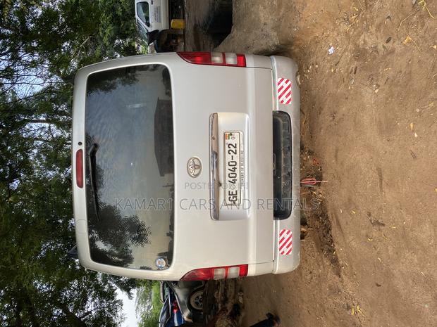 Toyota Haice Bus for Rent · Photo 2