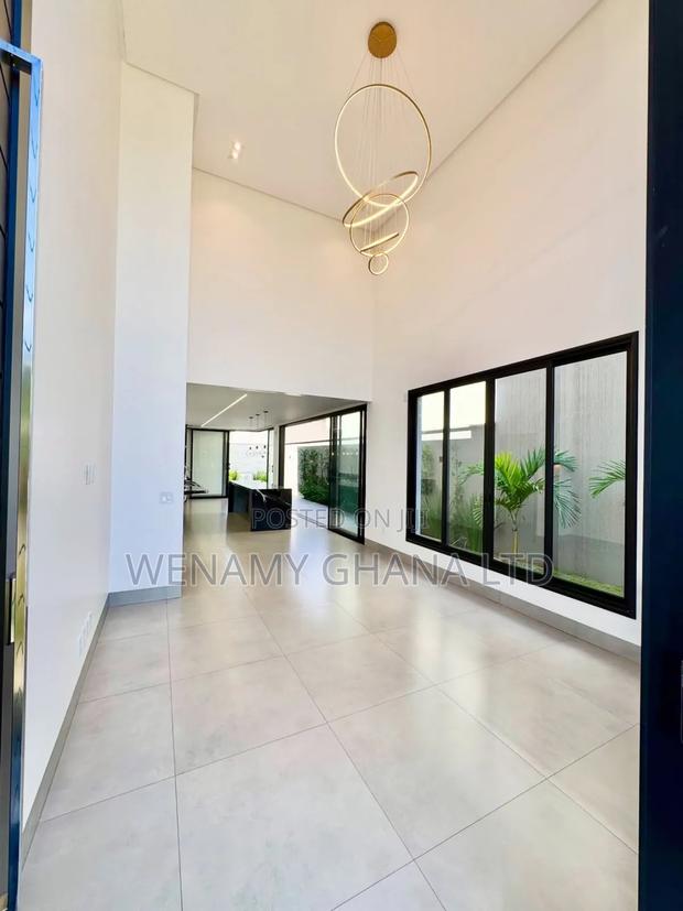 3bdrm House in Accra for sale · Photo 2