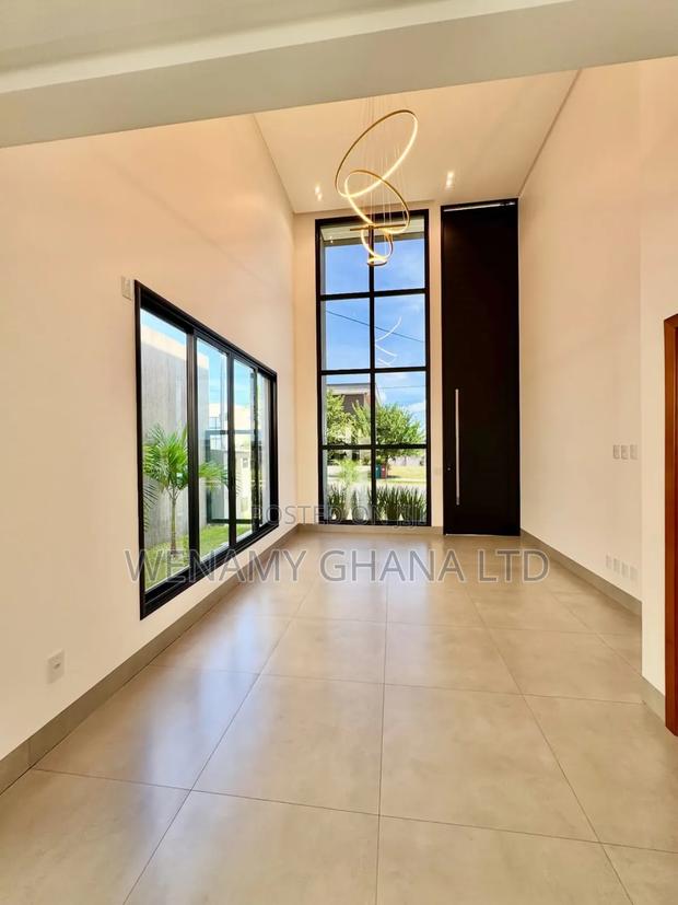3bdrm House in Accra for sale · Photo 8