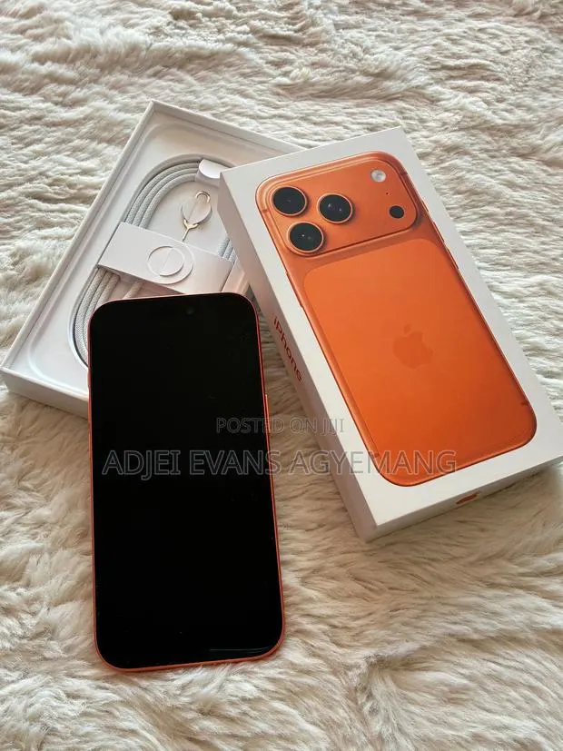 Apple iPhone 17 Pro 512 GB Orange · Photo 1