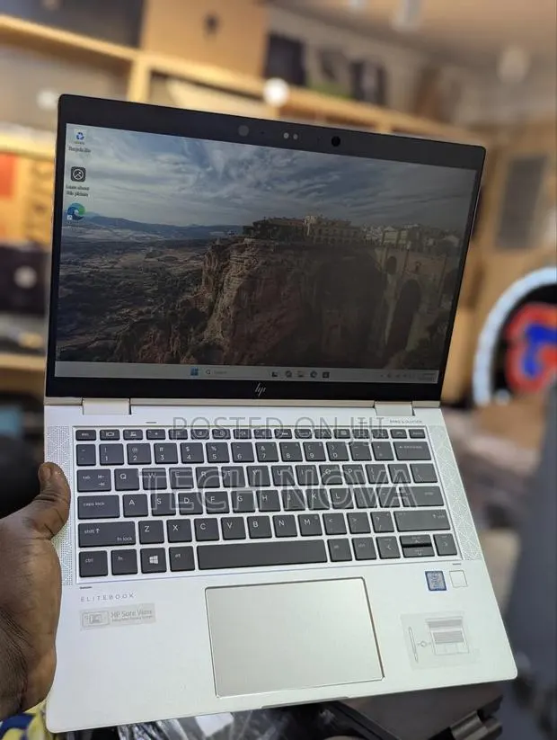 Laptop HP EliteBook X360 1030 G3 16GB Intel Core i7 SSD 256GB · Photo 1