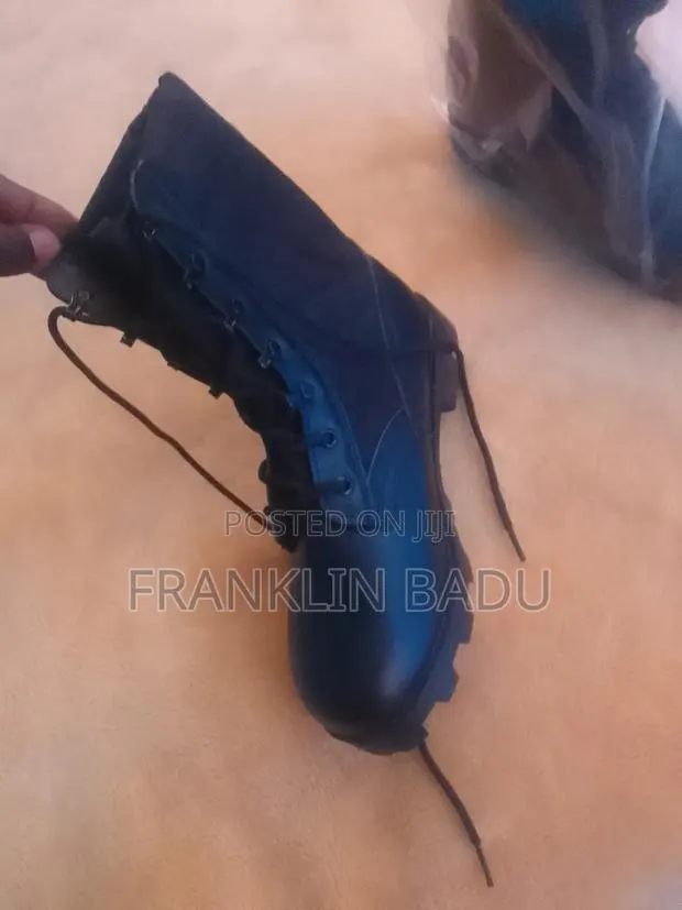Original Boots · Photo 1