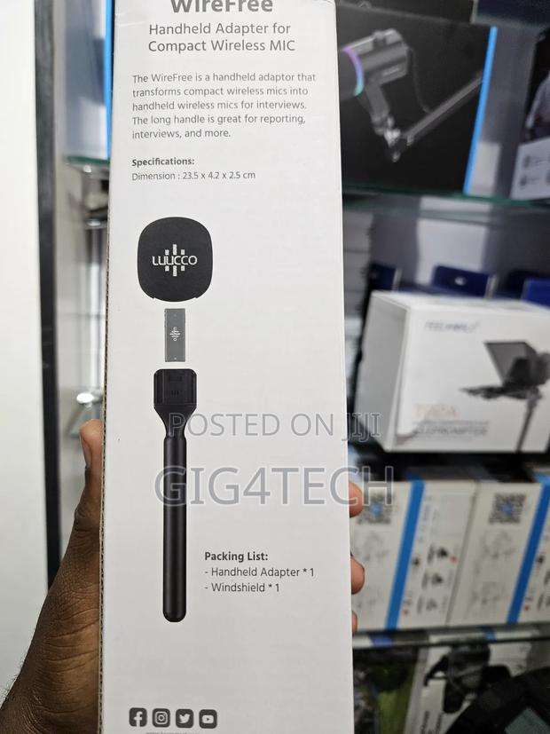 Luucco Handheld Wireless Microphone Adapter Holder · Photo 3