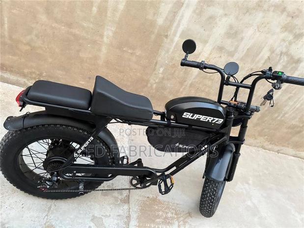 New Motorcycle 2024 Black · Photo 3