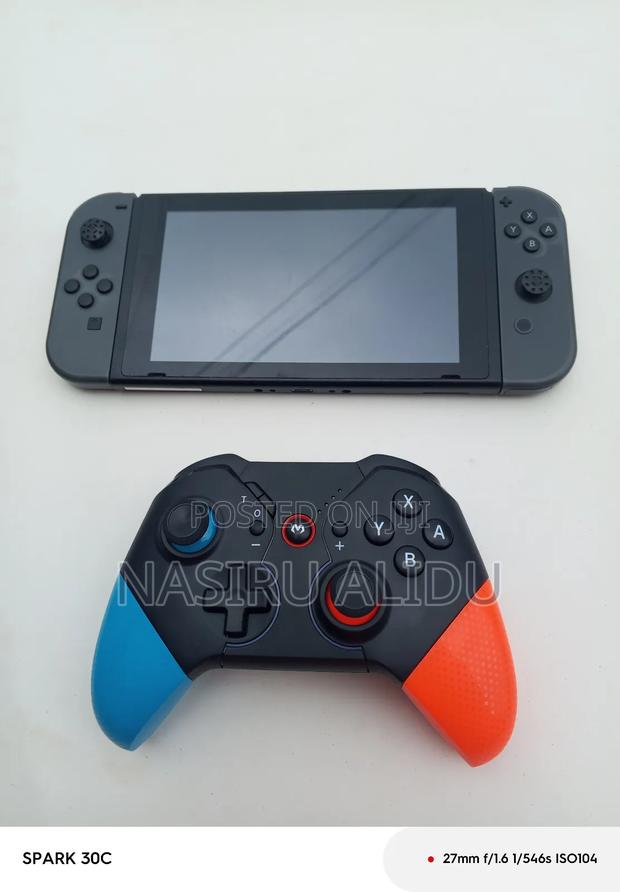 Nintendo Switch With Games Fc25 ,Frome Home · Photo 8