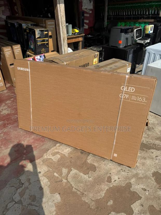 Samsung 65" 2025 Model 65q7f Qled Uhd Smart Q4 Ai Tv HDR · Photo 1
