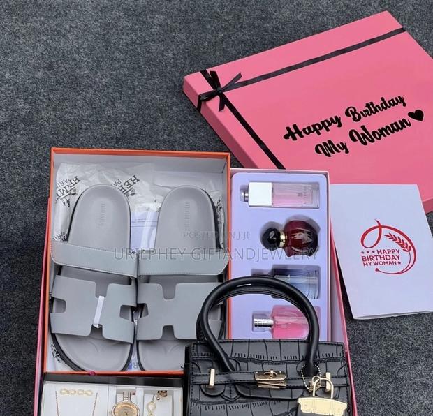 Birthday Package for Her · Photo 1