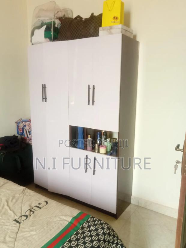 3 in 1 Wardrobe · Photo 2