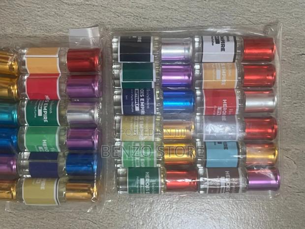 12 Pieces Original Perfume Oils for Men and Women Available · Photo 1