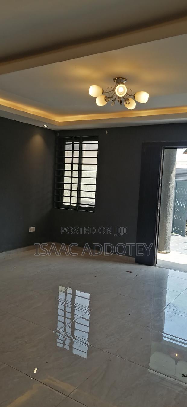 2bdrm Apartment in Tsaado, Spintex for rent · Photo 6