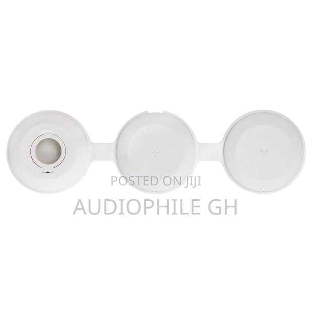Tylt Folio Trio All-in-One Magsafe Wireless Charger · Photo 5